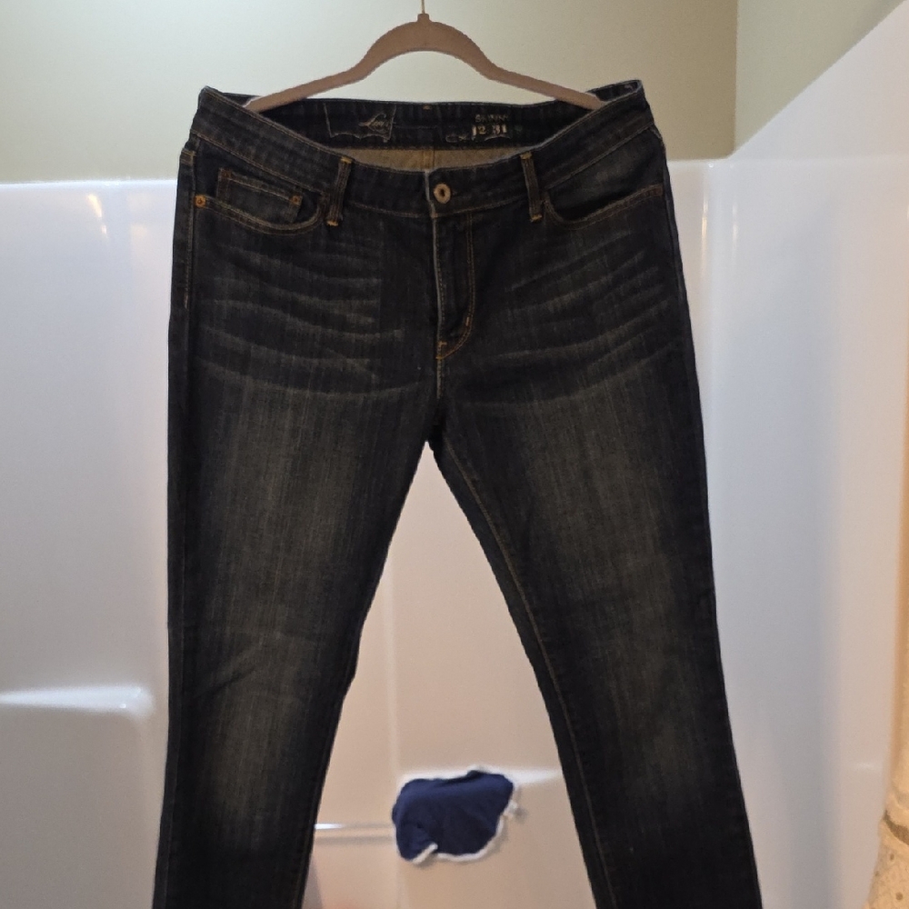 Levi's Women's Deep Blue Straight Leg Jeans